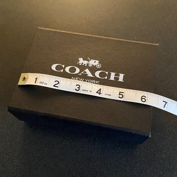 Authentic Coach packaging material -- paper box, ribbon, tissue paper - Picture 6 of 6
